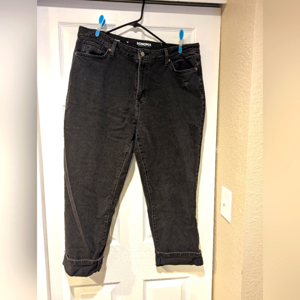 Sonoma jeans, size 18